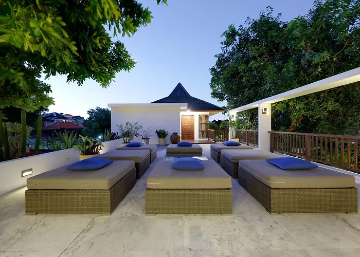 Amira Legian (Bali)